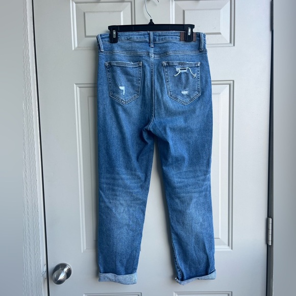 Carly Jean Chrissy Boyfriend Jeans Sz 7 Medium Wash Distressed Cuffed relaxed - Picture 9 of 13